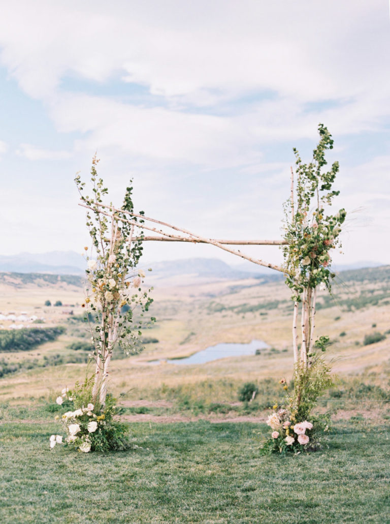 Hannah + Will | Gorgeous Ranch Wedding - Calluna Events