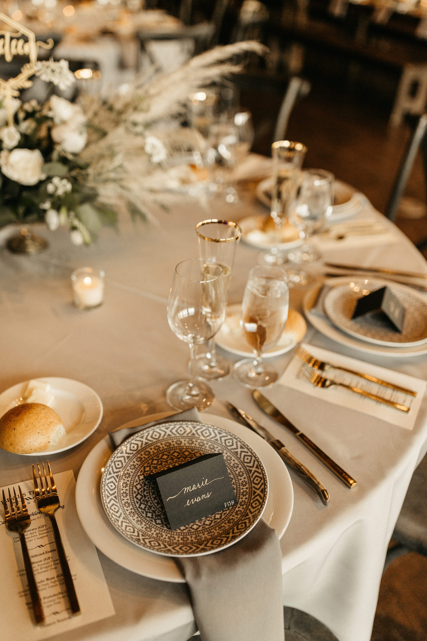 Calluna Events Devils Thumb Ranch Bohemian Wedding Tablescape